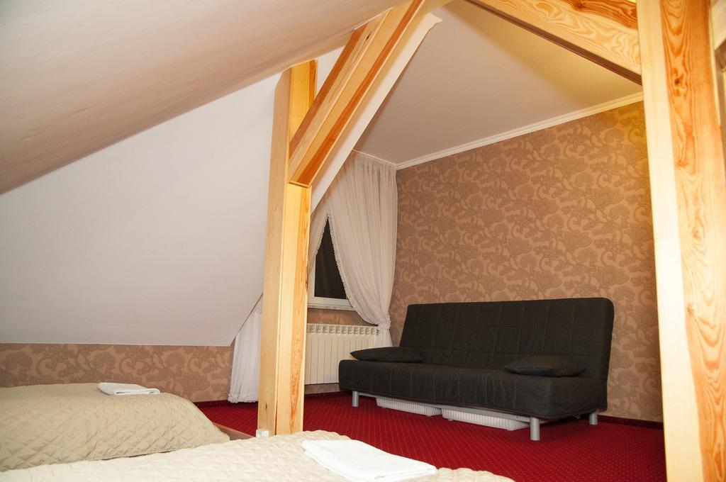 "Arkadia" Bed and Breakfast Ostroleka  Rum bild